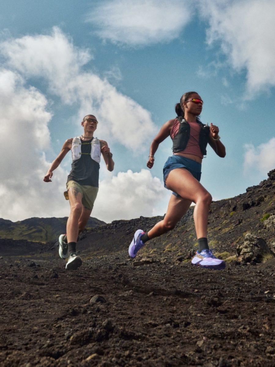 Official HOKA® – front view Official HOKA® - Media - front view