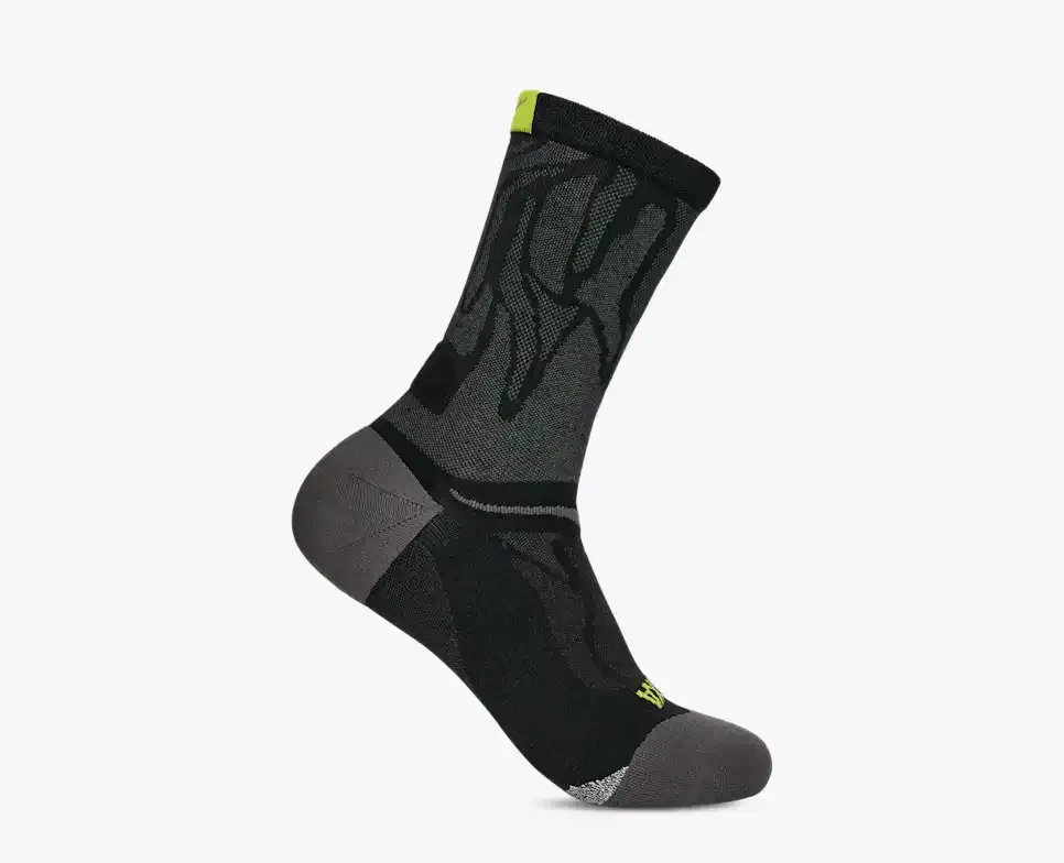 HOKA Clifton Crew Run Sock Black - Men's HOKA Exclusives - front view