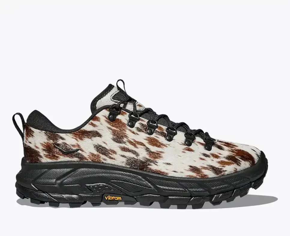 HOKA Tor Summit + Pirate Black - Men's Running Shoes & Trainers - front view